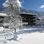 Apartment Hof Neuhaus Mayrhofen