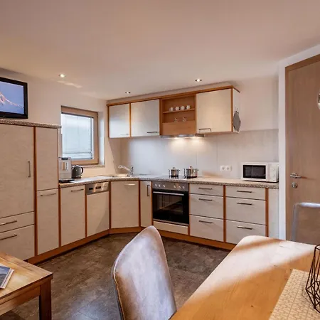 Hof Neuhaus Appartement Mayrhofen